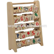 Brinquedo educativo Alfabeto de madeira